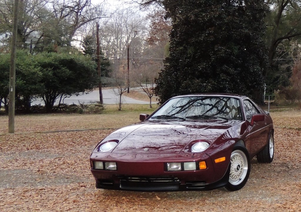 Porsche 928 Ruby Red Restoration